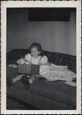 K14235 It's my Birthday - Birthday vintage picture