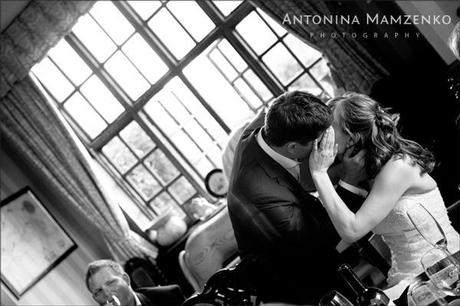 A kiss for the bride and groom A kiss for the bride and groom