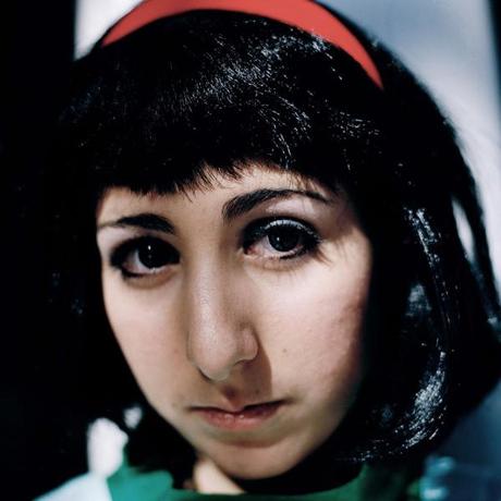 13_girl5 Annie Collinge