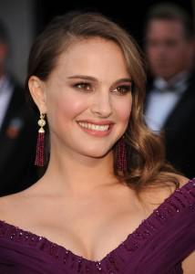 natalie-portman natalie portman1 214x300Fab Find Friday: 1928s Red Carpet Looks for Less