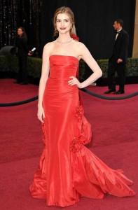 anne hathaway 2 197x300Red Hot, Red Carpet Fashion!