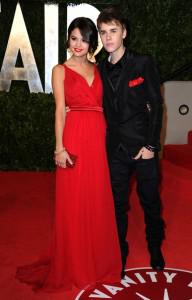 selena and justin 192x300Red Hot, Red Carpet Fashion!