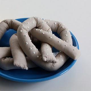 Play Eats: Whip up a batch of fabric pretzels Play Eats: Whip up a batch of fabric pretzels