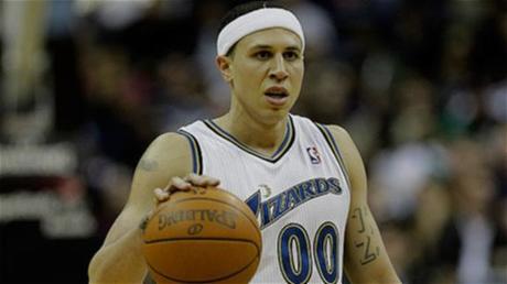 Mike Bibby goes to the Heat