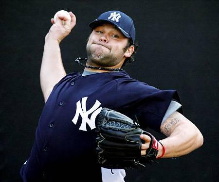 Live from New York, it’s…the Yankees vs. Twins (and Random Thoughts on the 2011 Season) Live from New York, it’s…the Yankees vs. Twins (and Random Thoughts on the 2011 Season)