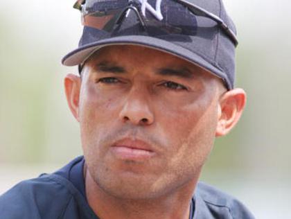 Live from New York, it’s…the Yankees vs. Twins (and Random Thoughts on the 2011 Season) Live from New York, it’s…the Yankees vs. Twins (and Random Thoughts on the 2011 Season)