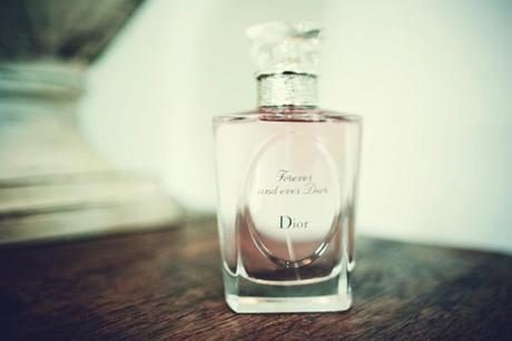 Sarah chose Dior for her wedding day perfume - gorgeous