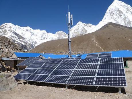 Himalaya 2011: Everest Cell Network