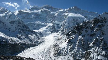 Himalaya 2011: Missing Gear On Kangchenjunga Himalaya 2011: Missing Gear On Kangchenjunga