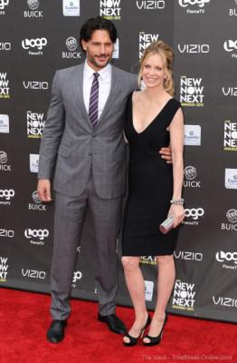 64251557thevault49201132506PM Watch NewNowNext Awards tonight on Logo!