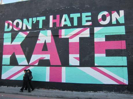 “Don’t Hate On Kate” mural by Monorex