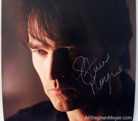 Fans bid furiously on unique calendar with EIGHT autographs of Stephen Moyer and Anna Paquin
