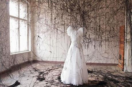 ua_paris chiharu shiota