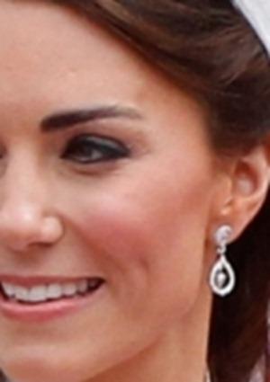 kate middleton teeth how tall is kate middleton height. the kate middleton haircut.
