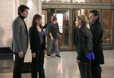 Review #3163: Ringer 1.10: “That’s What You Get For Trying to Kill Me”