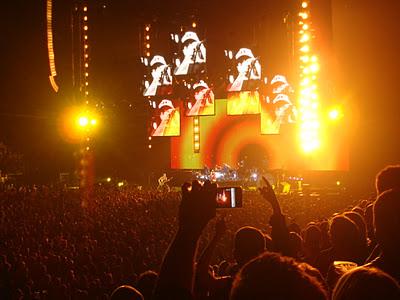 Take me to the place I love, take me all the way (Red Hot Chili Peppers gig)