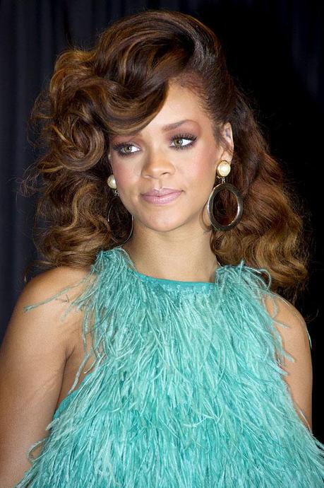 Celeb Sunday - Rihanna! Celeb Sunday - Rihanna!