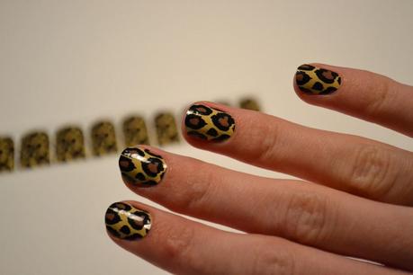 Love | Leopard Nails