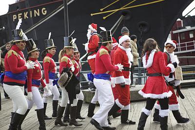 what is santacon?