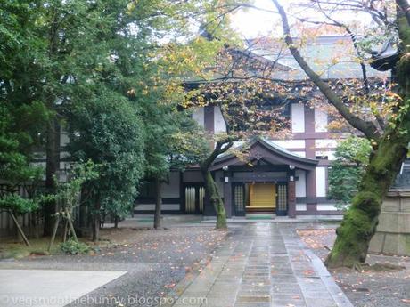 Tokyo Autumn 2013: What to eat in Tokyo/ Where to go: Harbs/ Yushukan Museum