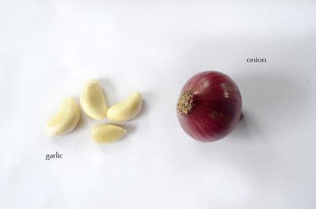 Simple Pasta with Yogurt onion and garlic