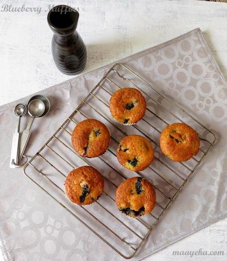 Eggless blurberry muffins how to make eggless fresh blueberry muffins