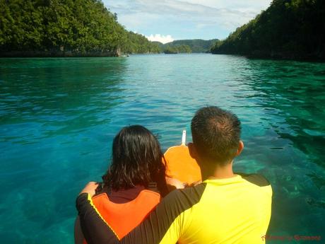 Alluring Sohoton Bay and Dagatan: A Quiet Sojourn in Emerald Waters Banderahan Group of Islets, Sohoton Bay