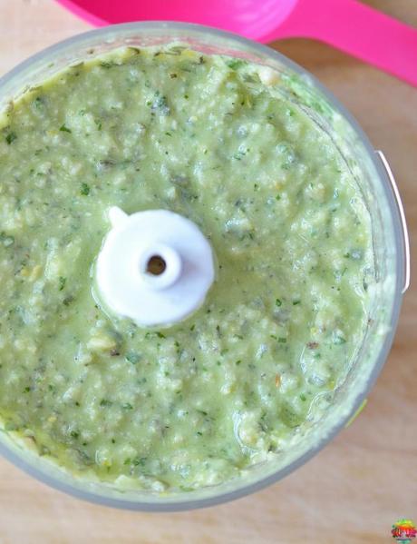 Zucchini and Carrot Noodles with Avocado Pesto Avocado Pesto FAF