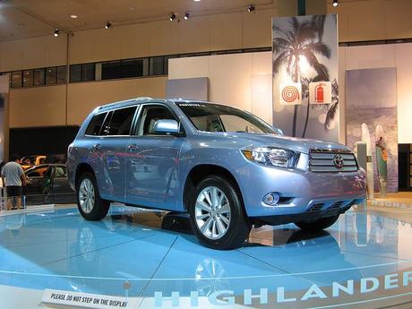 Highlander hybrid car