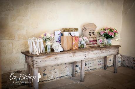 rustic country vintage gift table