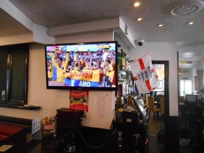 Thirsty Thursdays: Our World Cup Day Out in London, England Colombia 3-0 Greece.