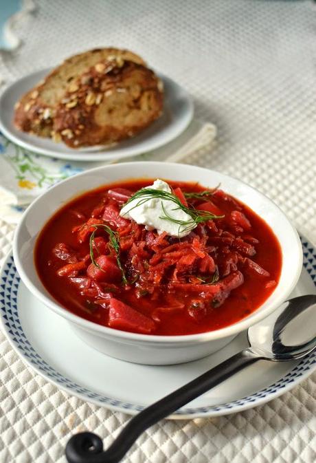 Borscht -- Russian Beet & Vegetable Soup (Vegetarian Recipe)