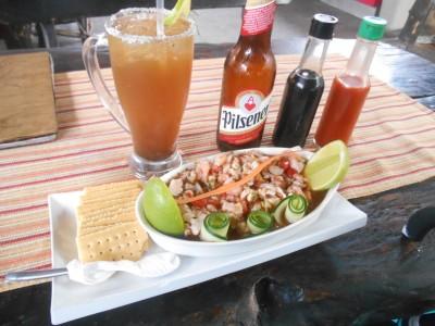 Backpacking in El Salvador: Top 10 Sights in Santa Ana santa ana food