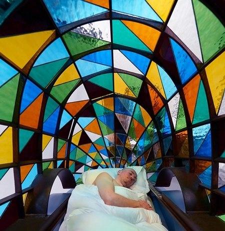 stained-glass-driverless-sleeper-car-3