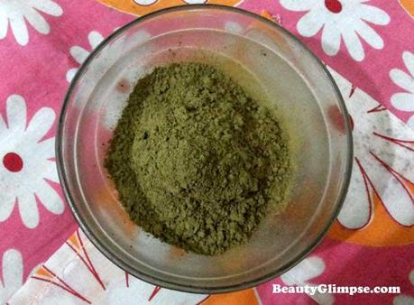 How to Dye Your Eyebrows Naturally With Henna Henna