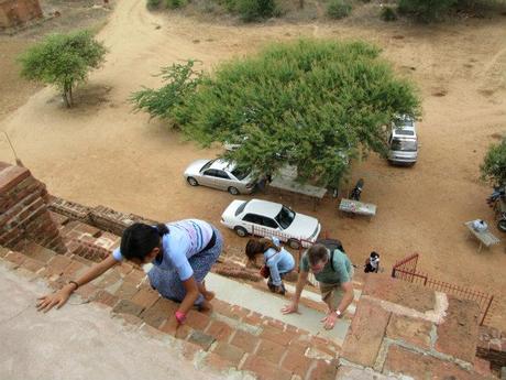climb temple in Bagan