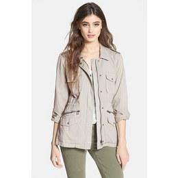 Five Celebrity-Inspired Fashion Accessories You Can Buy on a Budget 3. Lily Aldridge Casual