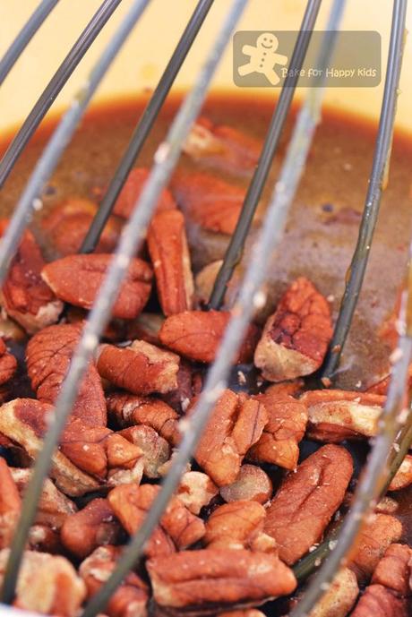 Miniature Maple Pecan Tarts (Williams-Sonoma) Miniature Maple Pecan Tarts (Williams-Sonoma)