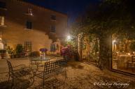 IMG_4841_Villa Ciccolina at Night_viewable Villa Cicolina, Tuscany, Italy, Montepulciano, travel photography, night photography, courtyard