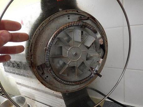 Halogen Oven Bulb Changing Halogen Oven Bulb Changing