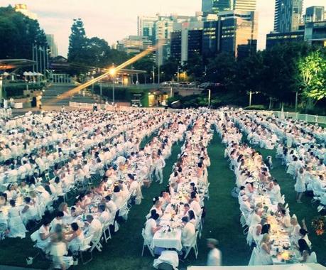 Diner en Blanc 2014 Let the dinner begin. Photo by Joanne Benneworth.