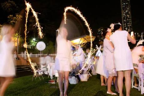 Diner en Blanc 2014 Photo by Marysia Hacon.