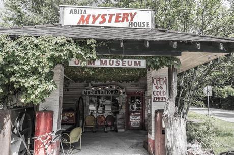 Abita Mystery House 3 Low-res