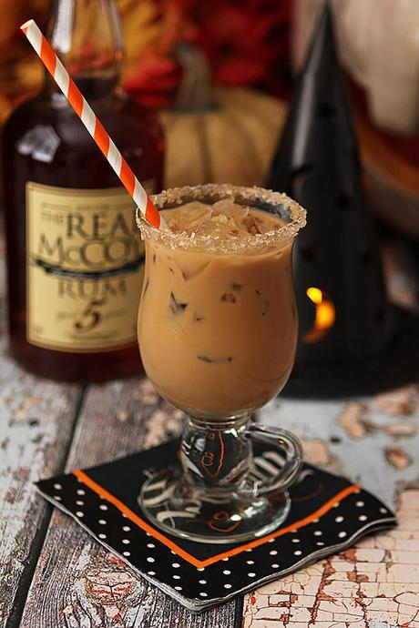 The Halloween Expresso – Rum, Espresso, Maple Syrup and Half and Half Halloween-Express-Cocktail