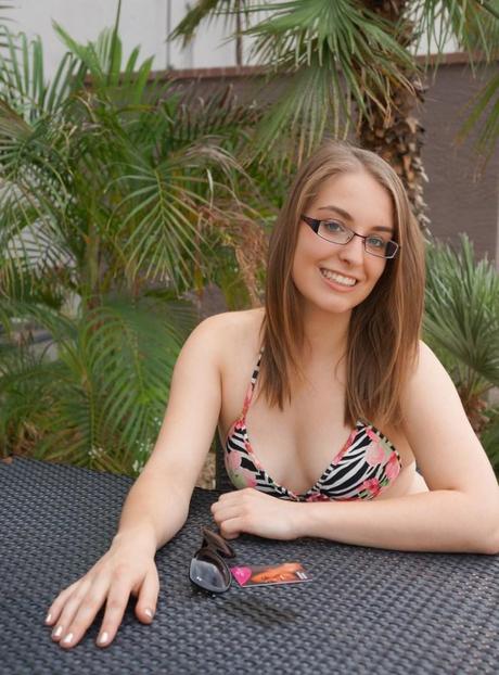 Swimming in the Desert sarah_flower_bikini_phoenix