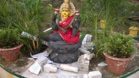 In the Wake of the Hudhud Cyclone 4