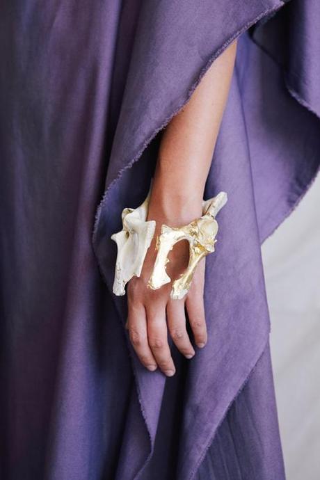 Georgia O'Keefe costume recipe Skull as a bracelet for Georgia O'Keefe