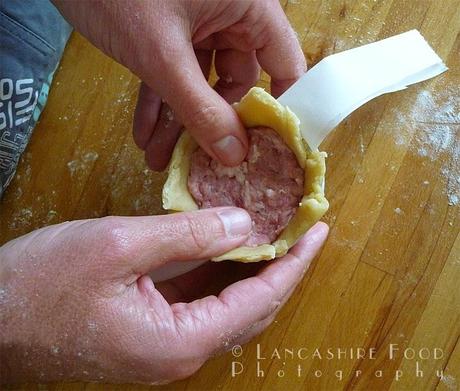 Pork Pies from Haynes Men's Pie Manual Pork Pies from Haynes Men's Pie Manual