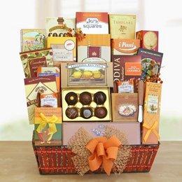 The Fall Harvest Autumn Foods Gift Basket 