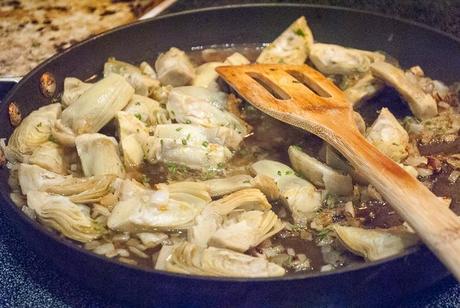 Salmon Fillets with Lemony Artichokes and Pasta Salmon Fillets with Lemony Artichokes and Pasta